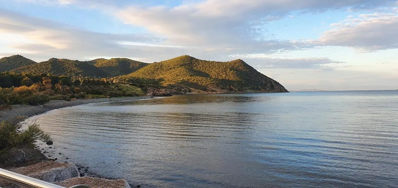 B&B Dea Madre Sarroch 0*,  Ιταλία