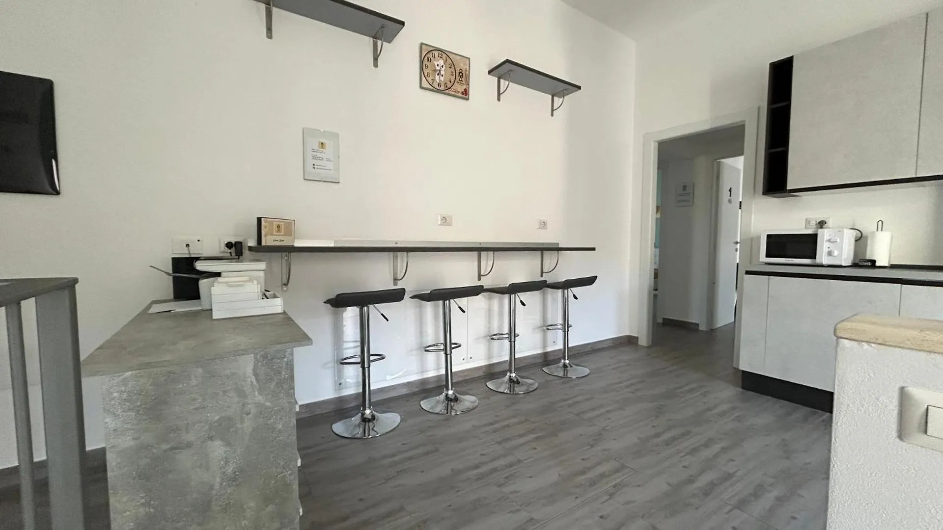 B&B Dea Madre Sarroch 0*,  Ιταλία